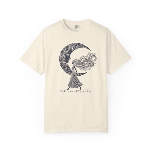 Moonlit Becoming Comfort Colors T-Shirt