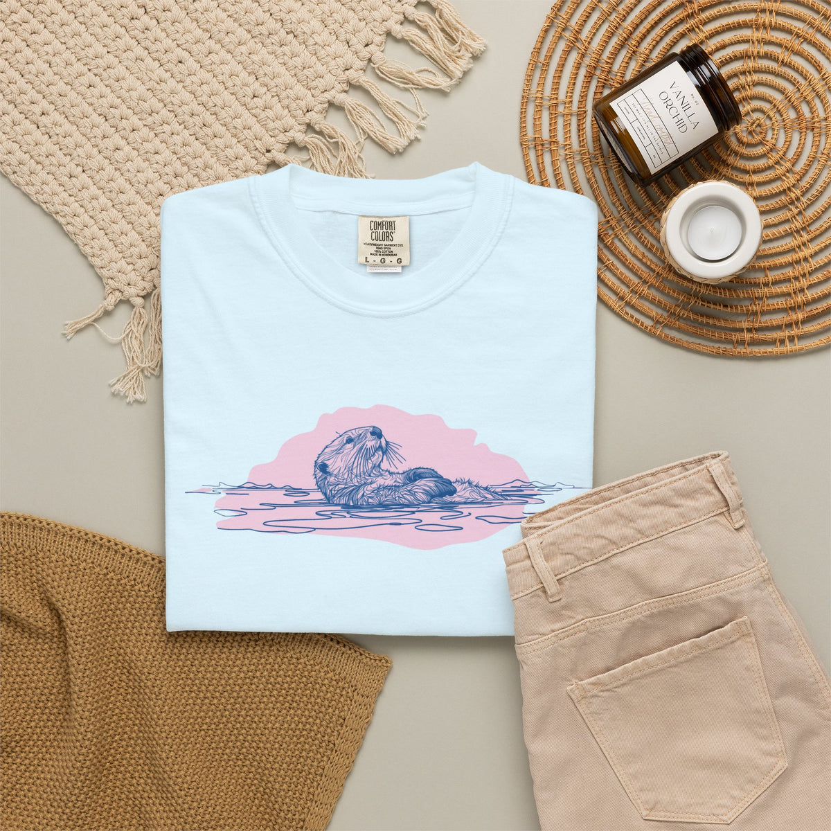 Sea Otter T-Shirt | Floating Otter Comfort Colors Tee