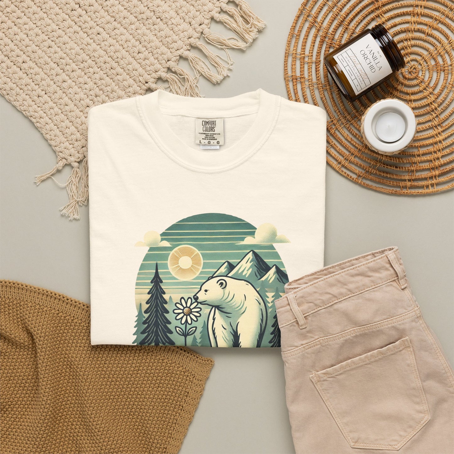 Pine & Daisy Polar Bear Comfort Colors Tee