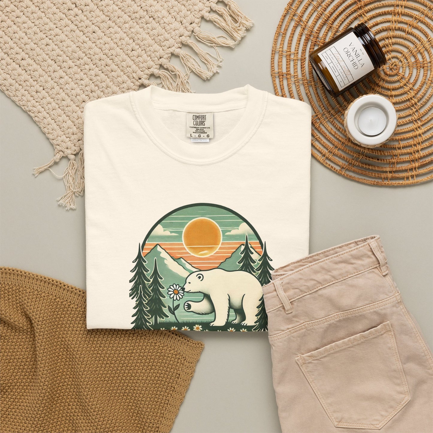 Polar Bear Daisy Sunset Comfort Colors Tee