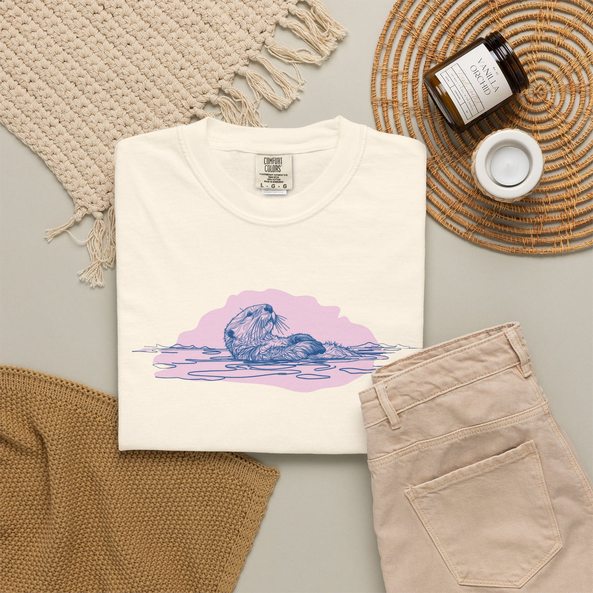 Sea Otter T-Shirt | Floating Otter Comfort Colors Tee