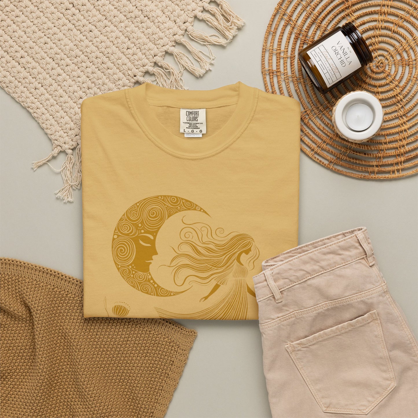 They Didn't Burn Witches They Burned Women Comfort Colors Graphic T-Shirt |  Moon Goddess Tee