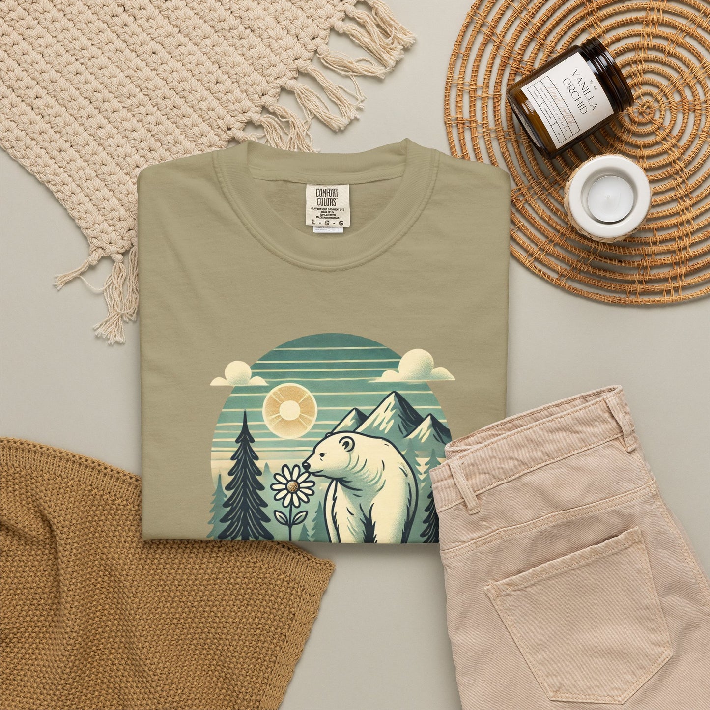 Pine & Daisy Polar Bear Comfort Colors Tee