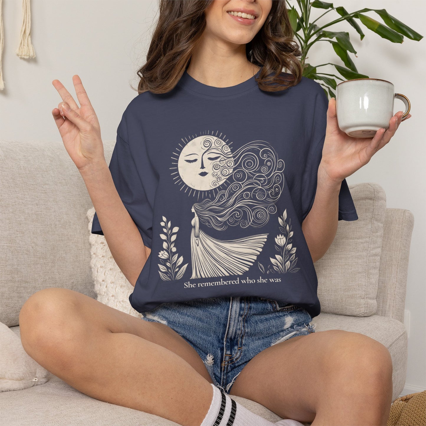She Remembered Who She Was Comfort Colors T-Shirt