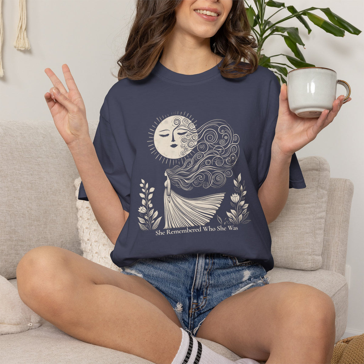 She Remembered Who She Was Comfort Colors T-Shirt