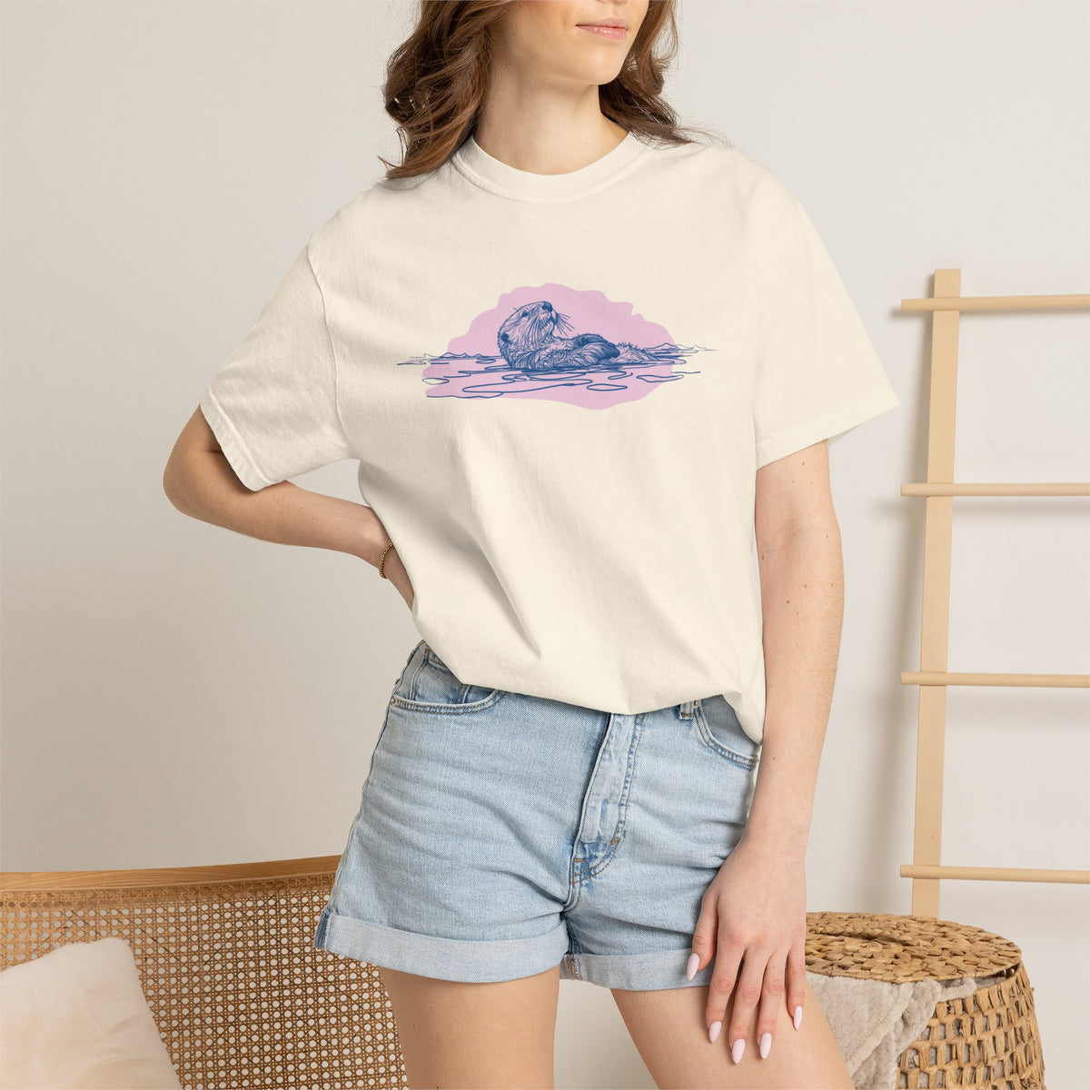 Sea Otter T-Shirt | Floating Otter Comfort Colors Tee