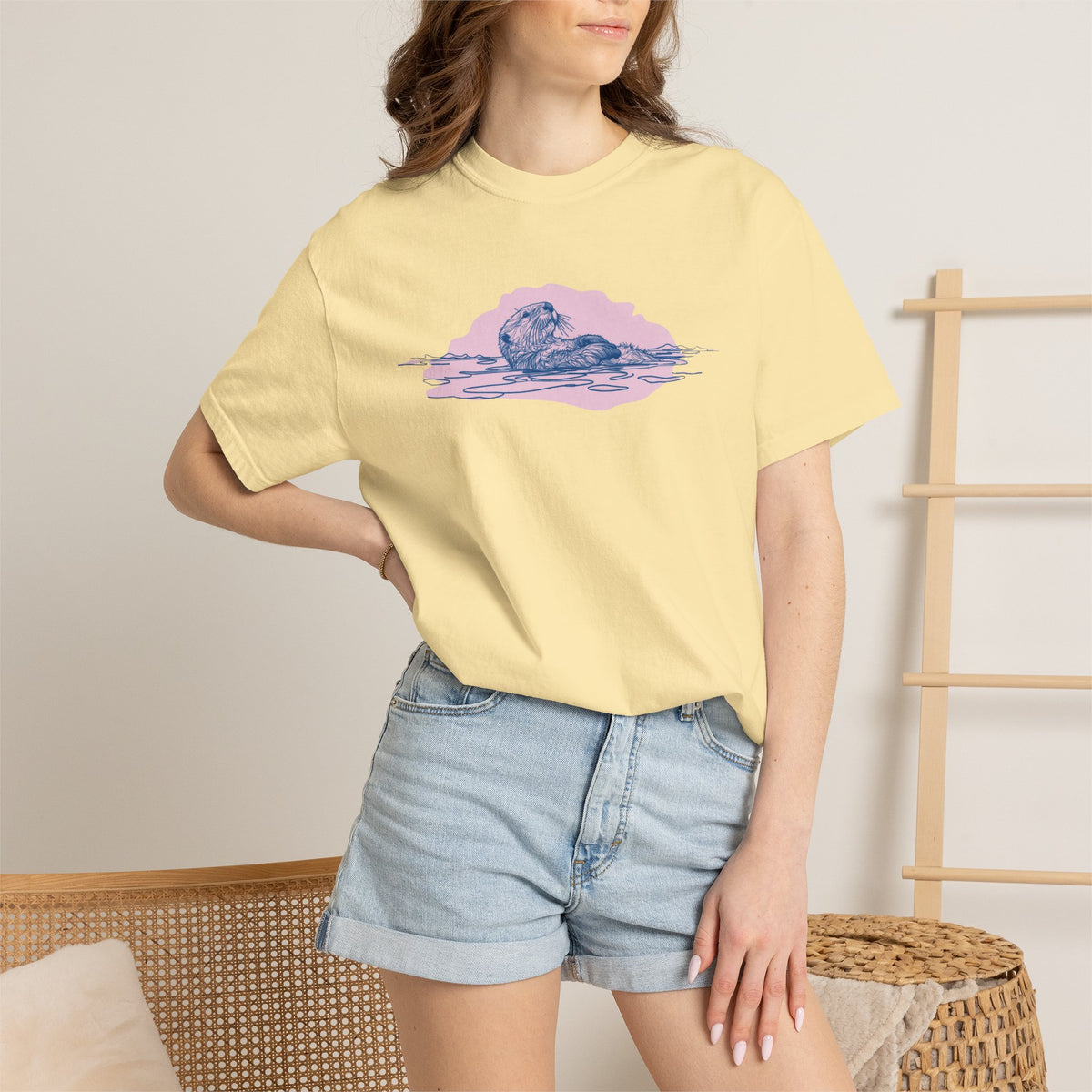 Sea Otter T-Shirt | Floating Otter Comfort Colors Tee