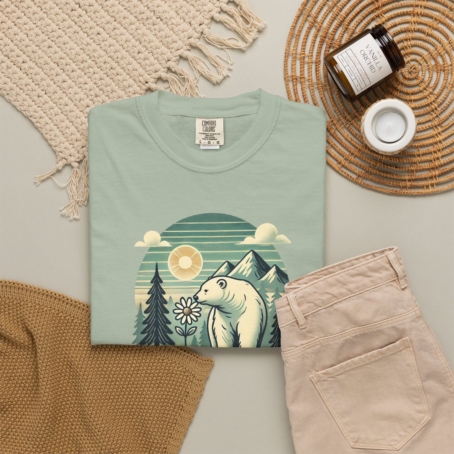 Pine & Daisy Polar Bear Comfort Colors Tee