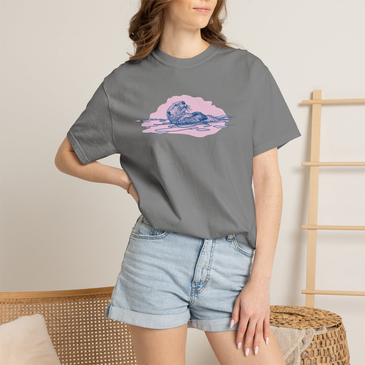 Sea Otter T-Shirt | Floating Otter Comfort Colors Tee