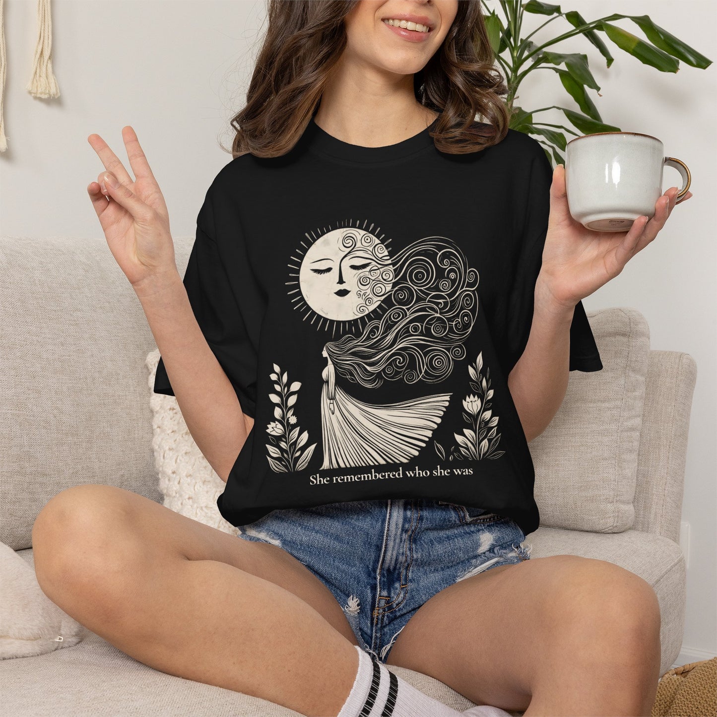 She Remembered Who She Was Comfort Colors T-Shirt