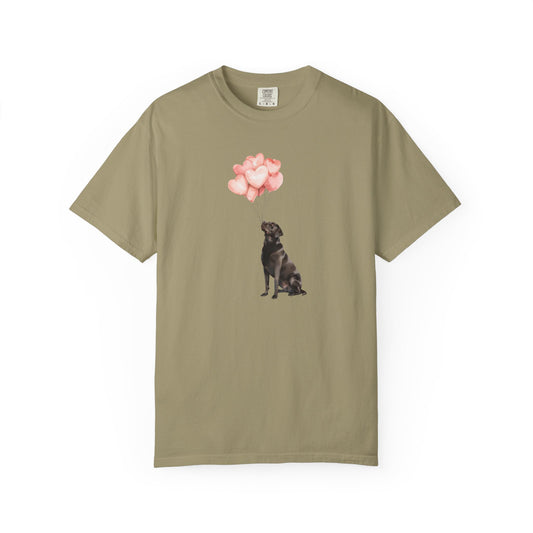 Black Labrador with Heart Balloons Comfort Colors Tee